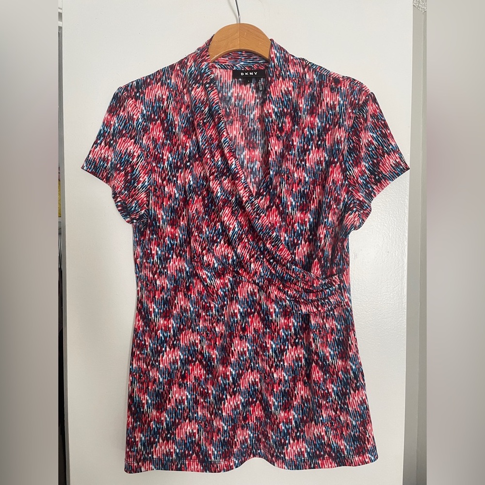 DKNY Women’s Top Size Large